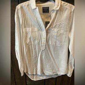 Abercrombie & Fitch pull over blouse